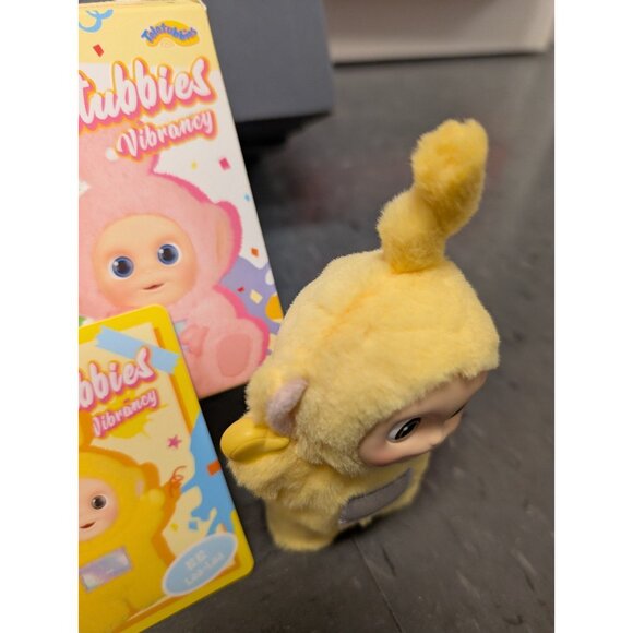 teletubbies vibrancy series from POPMART- Lala - Picture 3 of 6